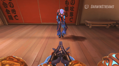 Chodzący Zenyatta, tego się nie da odzobaczyć!