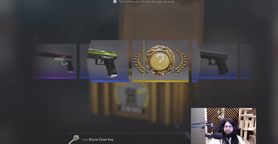 Niesamowite szczęście Imaqtpie przy otwieraniu skrzynek w CS:GO