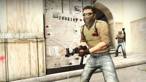 BOT Wade zdobywa 3 fragi w CSGO na prawdziwych graczach i wygrywa rundę