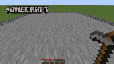 Nietypowy sposób na niszczenie kamienia motyką w Minecraft. Nigdy go nie użyjecie, ale działa
