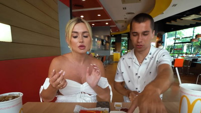 Widzowie Wersow zaniepokoili się zawieszeniem działalności youtuberki: „Coś jest nie tak”