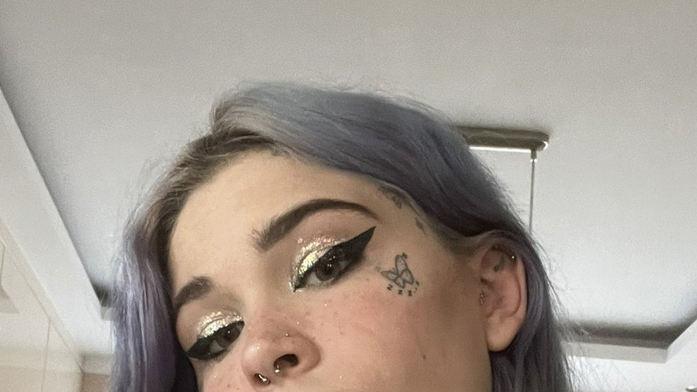 Queen Robi Polska youtuberka QueenOfTheBlack faktycznie nagrała p**no. Tak wygląda ...