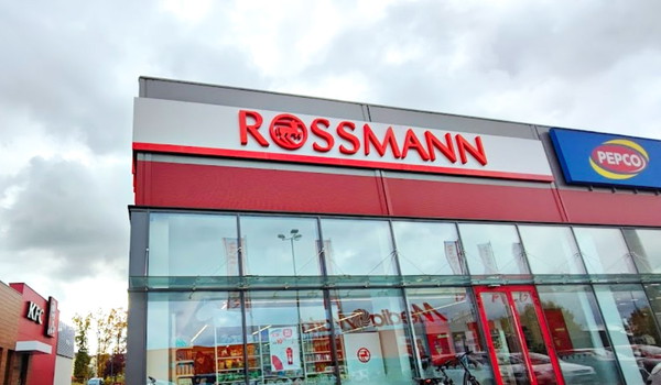 Rossmann od rana przecenił. Można się spodziewać cyrków