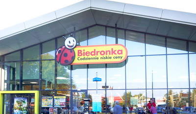 Wszyscy ruszyli, bo Biedronka przeceniła. Kilka dych w kieszeni