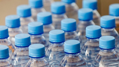 To jest najgorsza woda butelkowana, a ludzie kupują