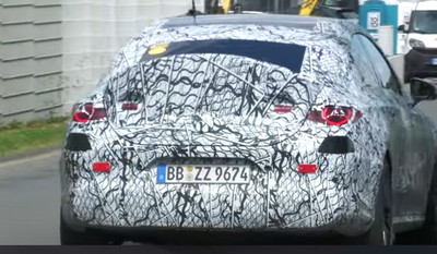 Elektryczny Mercedes musiał się ładować tyle razy, by przejechać 3,7 tysiąca kilometrów