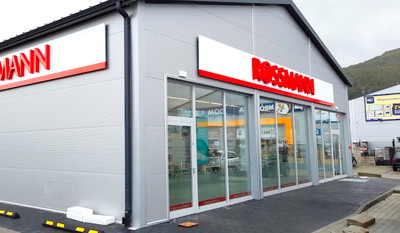 Rossmann za 42,99zł ma być, jak luksusowa marka za ponad 170 złotych