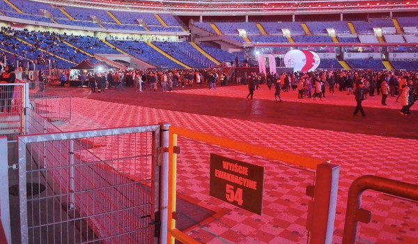 TVP pokazało to kompletnie inaczej. Prawda o Sylwestrze szybko wyszła na jaw
