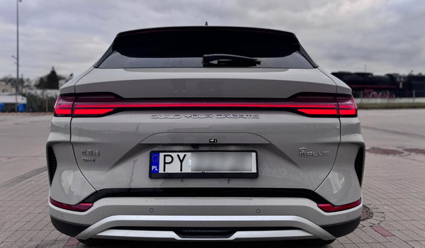 Zaskakująca cena chińskiego samochodu BYD na gotowo w Polsce