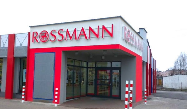 Rossmann rozdaje podarunek przy kasie