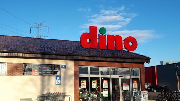 Ludzie wynoszą całe kartony. Dino sprzedaje za 1,89zł