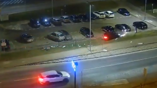 Monitoring pokazał, jak kierowca BMW zniszczył 4 inne samochody