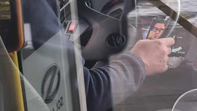 Oglądał TikToka w autobusie. Kierowca się doigrał