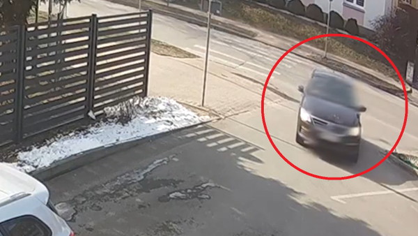 Miał zakaz prowadzenia pojazdów. Pijany przyjechał na policję, bo miał prośbę