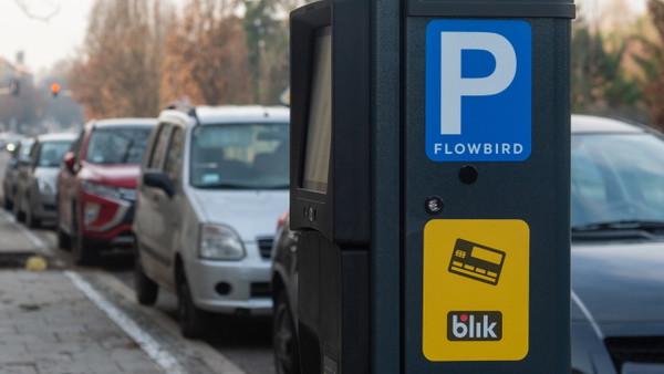 W Warszawie nie zapłacisz gotówką za parkomat