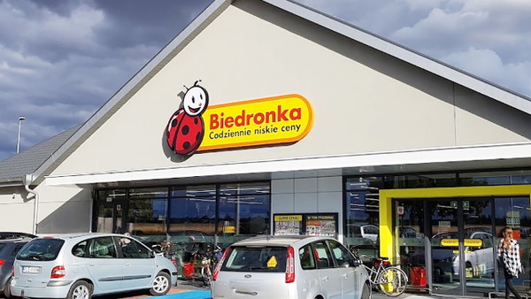 Biedronka zatrudnia na jeden dzień. Tyle płaci za dniówkę