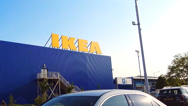 Ikea wyprzedaje popularny czajnik. Dostawa za 1zł
