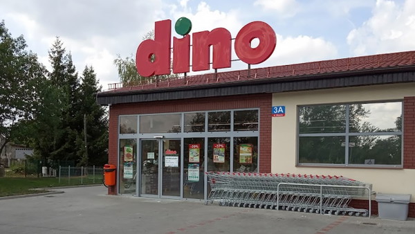 Każdy korzysta. Dino przecenia na 4,89zł