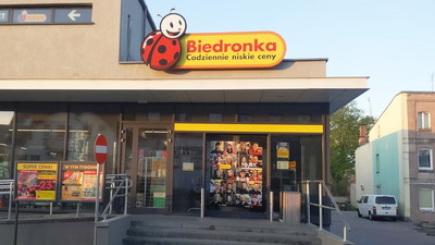 Kiedyś wyznacznik luksusu, dzisiaj Biedronka wyprzedaje bez limitu 2+1