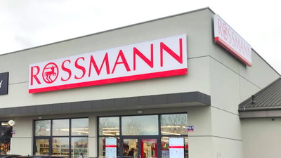 Rossmann obniża cenę poniżej 5 zł. Viralowy olejek przeceniony