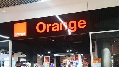 Orange rozdaje za darmo na swoje urodziny. Odbierajcie