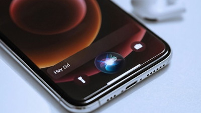 Ktoś wyrwał Wasz telefon z ręki? Siri Wam pomoże. Zróbcie to