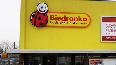 Od rana Biedronka przecenia na 1,99 zł. Szybko się wyprzedadzą