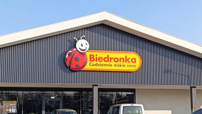 Wszyscy szykują się na piątek. Biedronka zrobi promocję 1+1, na którą wiele osób czeka