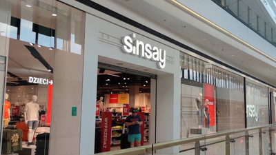 Sinsay ma taniej niż na chińskich platformach. Dziewczyny mocno zaskoczone