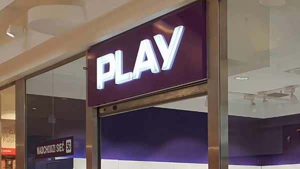 Promocja w Play. Tym chcą przyciągnąć do siebie klientów