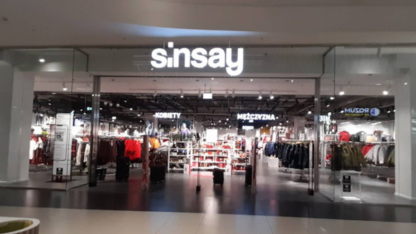 Sinsay szykuje się już na Sylwestra. Viralowy komplet za 130 zł