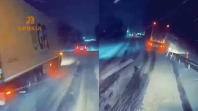Kierowca ciężarówki tak wyprzedzał pług, że wylądował w rowie