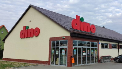 Dino ma całe te paczki za 4,85 zł. Normalnie 16 zł, tu grosze