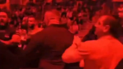 Denis Załęcki robi zadymę na trybunach Fame MMA 29. Jest nagranie