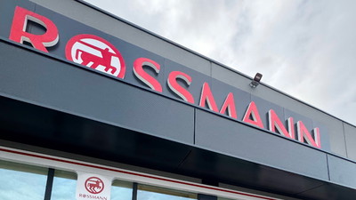 Absolutny cyrk w Rossmann. Zestaw przeceniony na 9,99 zł zamiast 159,99 złotych