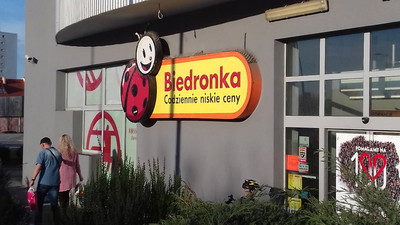 Czyli wiadomo już, co jutro wszyscy wezmą. Biedronka robi wyprzedaż -50%
