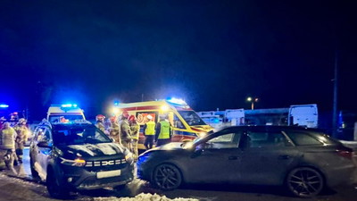 Zaczyna się. Policyjna Cupra rozbita po niecałym miesiącu służby