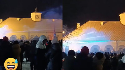 Miasto Staszów zamiast fajerwerków zrobiło pokaz laserami. Wszyscy się śmieją