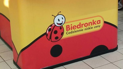 Biedronka zrobiła 2+1 na absolutnie wszystkie rodzaje. Cała półka przeceniona