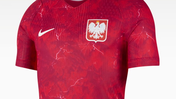 Nowe stroje reprezentacji Polski na stronie Nike. Cena zaskoczyła kibiców