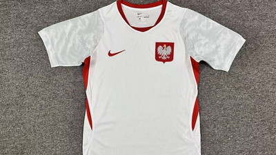 Messi111 już zapowiada stworzenie koszulek reprezentacji Polski w piłce nożnej