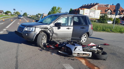 W bok jego auta uderzył motocyklista. Własnie zapadł zaskakujący wyrok w tej sprawie