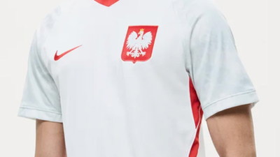 Ale się ludzie wkurzą. Nike wyprzedaje koszulkę reprezentacji Polski o wiele taniej