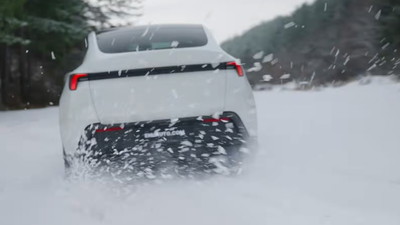 Tesla rezygnuje z tego modelu. Dodatkowo wprowadza kilka nowości