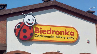 Rozchodzi się, jak ciepłe bułeczki. Biedronka przecenia o 10 złotych bez limitu