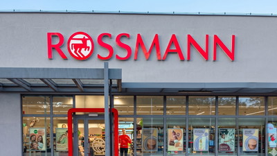 Rossmann przecenił absolutny hit Latafa. Nigdzie nie dostaniecie tak tanio