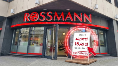 Szturm, bo Rossmann przecenił na 15,49 zł. Konkurencja sprzedaje po 49,90 zł