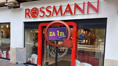 Zestaw z trzema sztukami za 1 zł w Rossmann. Nie trzeba się uśmiechać