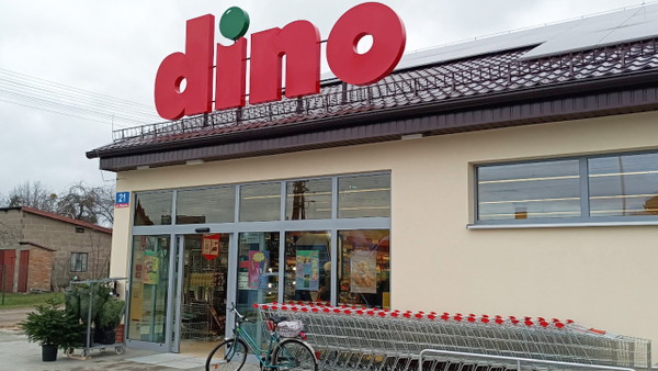 Zapas aż do przyszłego roku. Dino wyprzedaje dzisiaj po 2 złote