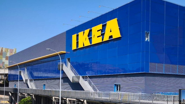 Za 89 złotych to się opłaca. Ikea nagle mocno przeceniła te stoły